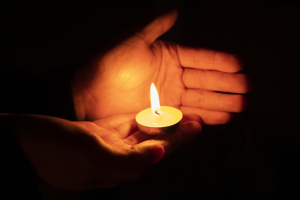 candle, hands